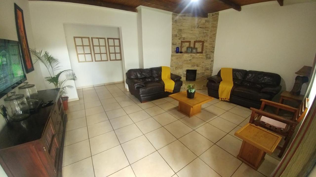 Four Seasons Self-Catering Guest House Graskop Eksteriør bilde