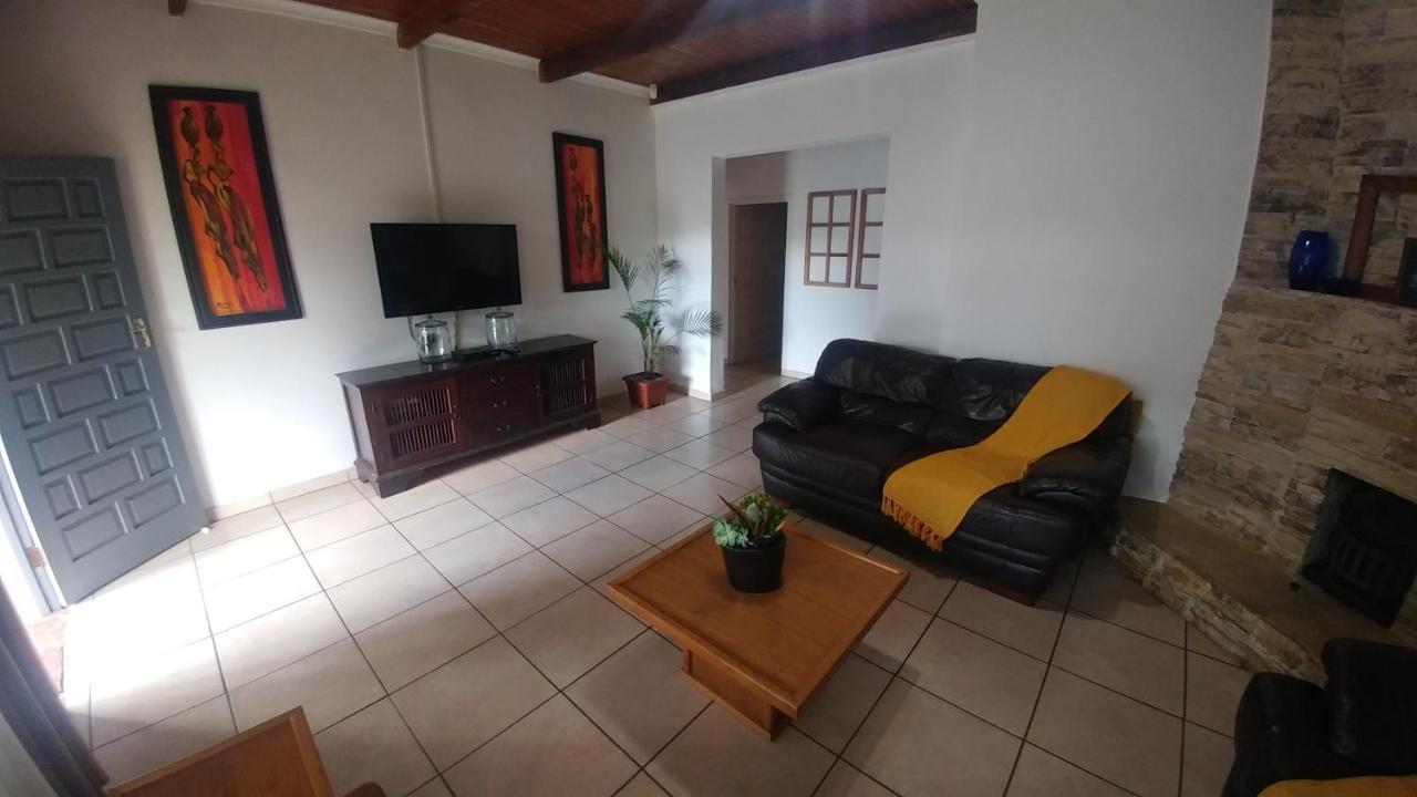 Four Seasons Self-Catering Guest House Graskop Eksteriør bilde