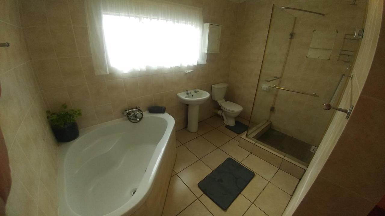 Four Seasons Self-Catering Guest House Graskop Eksteriør bilde
